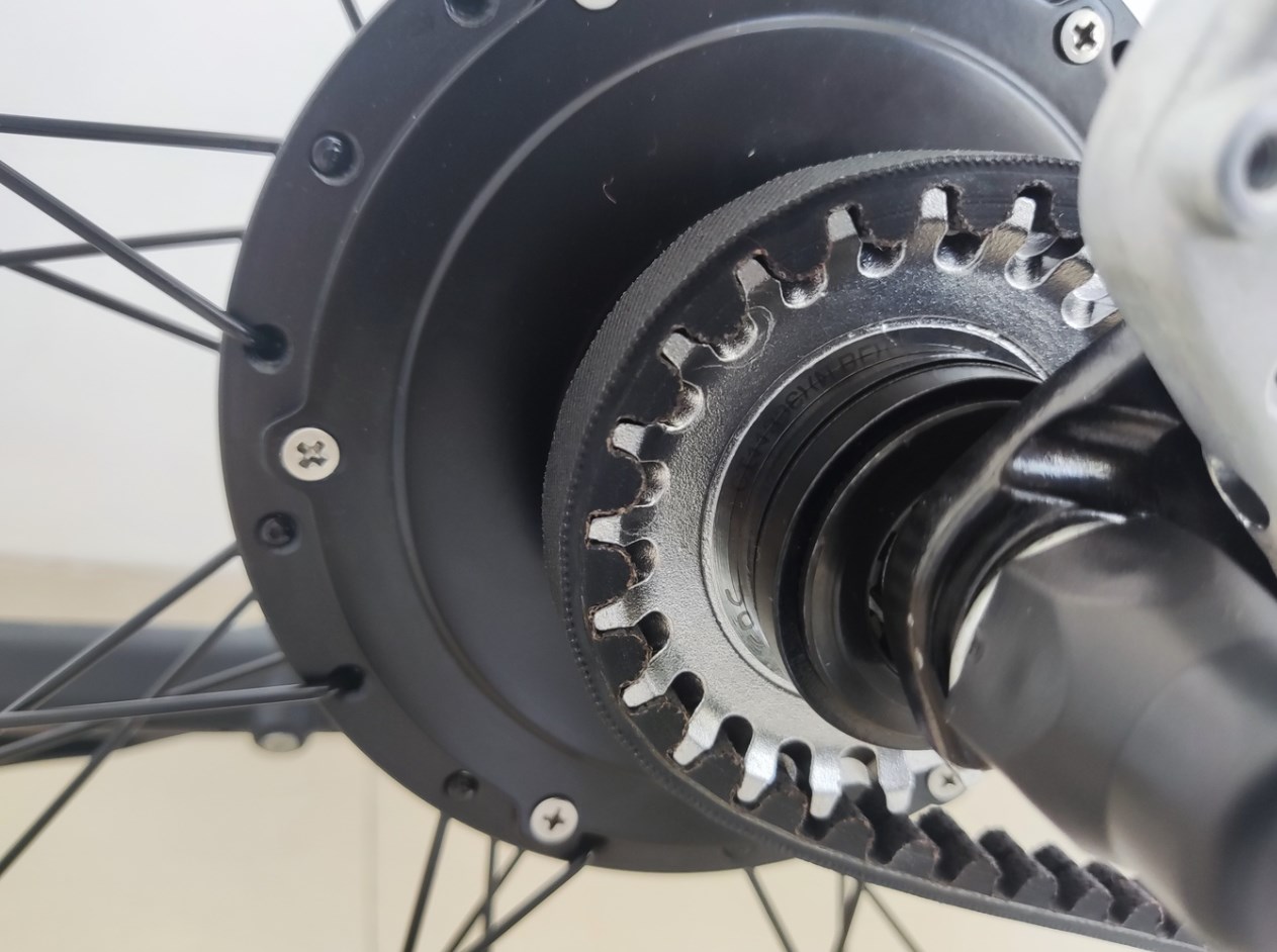 AVLA04 Gates Carbon Belt Drive Electric Road Bike with Integrated